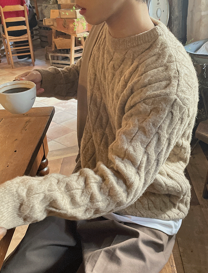 Semi-Over Wool Alpaca Twist Knit
