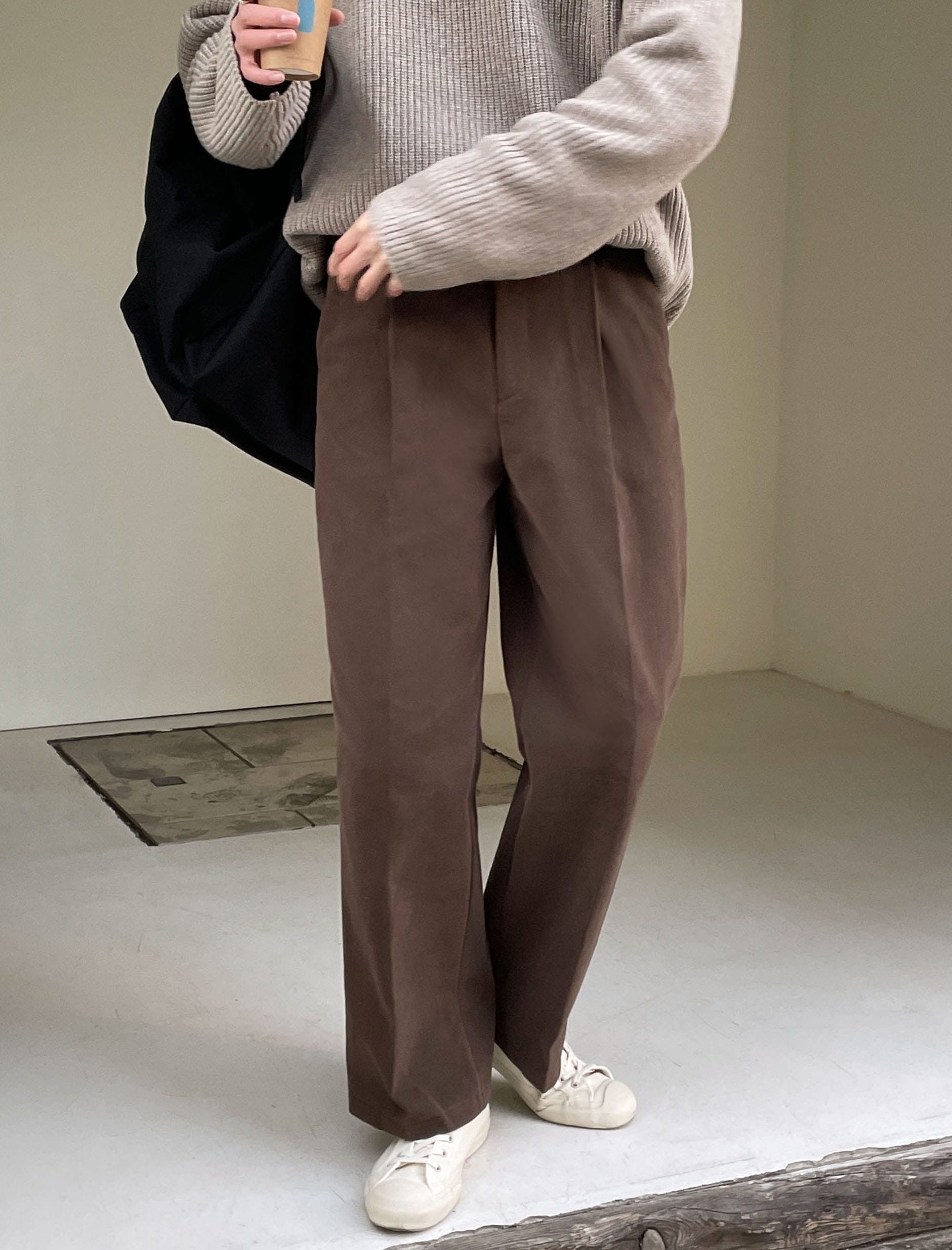 Peach One-Tuck Wide Cotton Pants