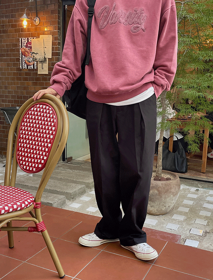 Wide Cozy One-Tuck Long Chino Pants